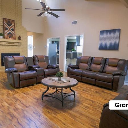 Villa Pool House, 20 Minutes From Dt 4Bdr For 10 Guests - Winkleman à Houston Extérieur photo