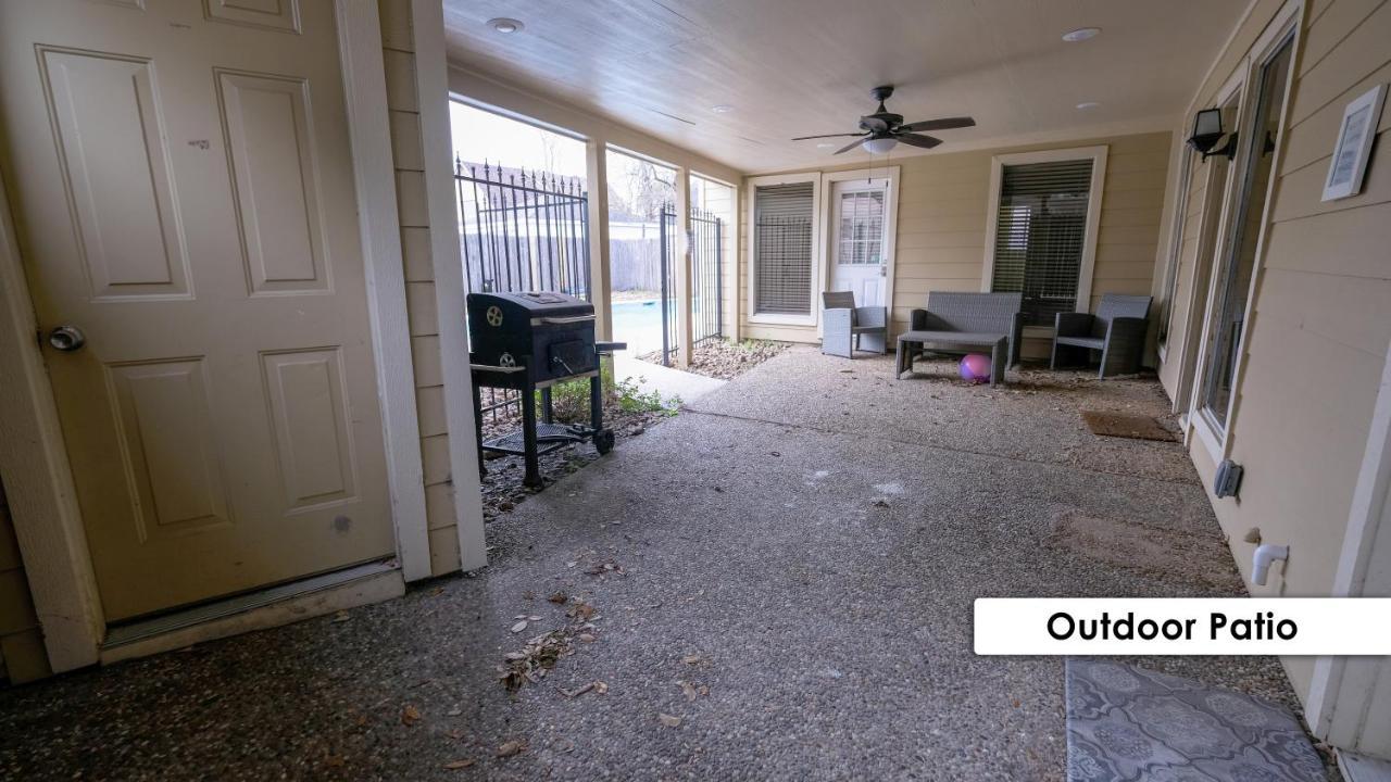 Villa Pool House, 20 Minutes From Dt 4Bdr For 10 Guests - Winkleman à Houston Extérieur photo